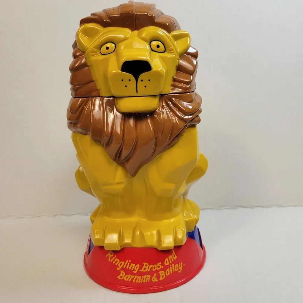 Ringling Bros Barnum & Bailey Circus Lion Popcorn Bucket 8